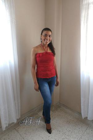 158810 - Yeimy Age: 49 - Colombia