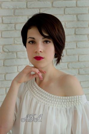 165075 - Anna Age: 26 - Ukraine