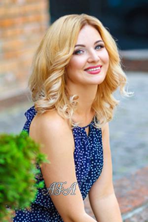 173786 - Lyudmila Age: 41 - Ukraine
