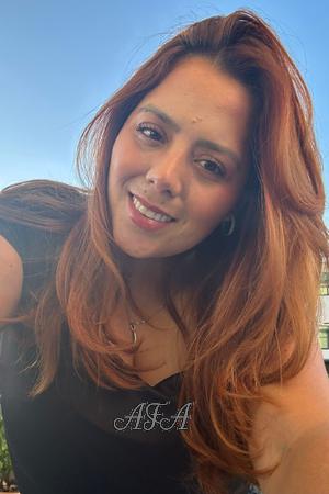 185729 - Cyntia Age: 34 - Colombia