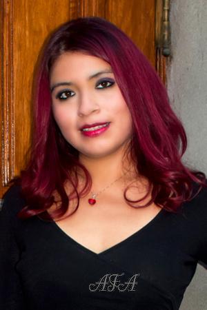 201735 - Yajayra Age: 33 - Peru