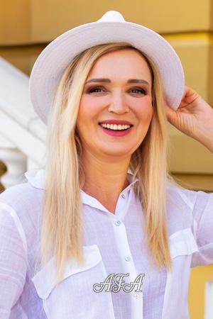 203817 - Alena Age: 47 - Ukraine