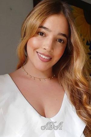 206502 - Carolina Age: 23 - Colombia