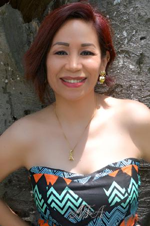 208601 - Lea Age: 47 - Peru