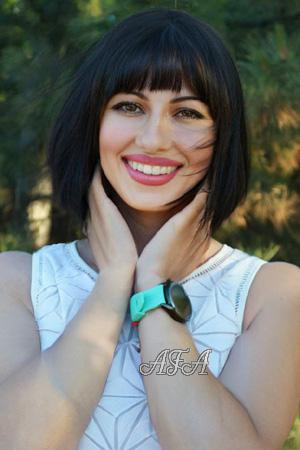 208831 - Alina Age: 39 - Ukraine