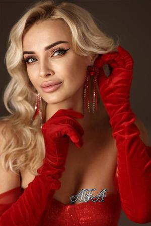 209267 - Irina Age: 48 - Ukraine