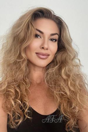 210865 - Evgeniya Age: 49 - Poland