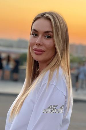 215994 - Iryna Age: 37 - Ukraine