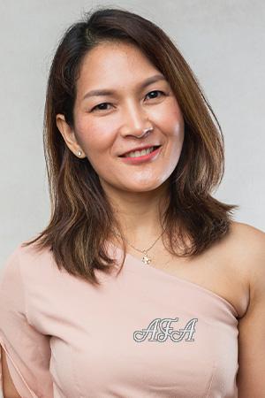 216997 - Pimparat (Moo) Age: 42 - Thailand