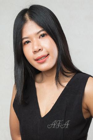 217068 - Vilavan (Vi) Age: 28 - Thailand