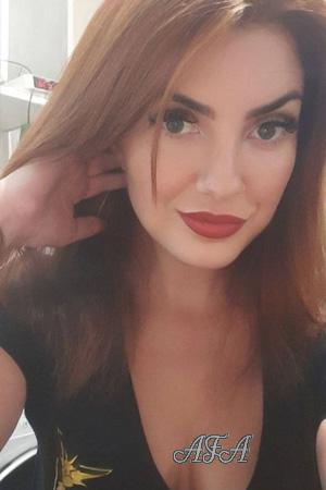 222102 - Yuliia Age: 38 - Ukraine