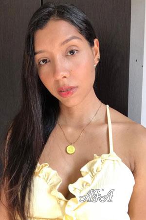 223819 - Ingrid Age: 34 - Colombia
