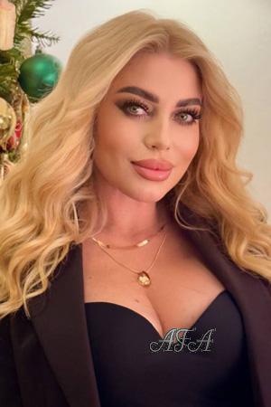 225550 - Tetiana Age: 40 - Ukraine