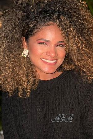 225771 - Silvana Age: 31 - Colombia