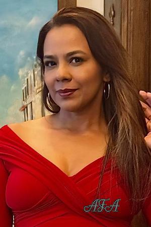 226108 - Alejandra Age: 47 - Colombia